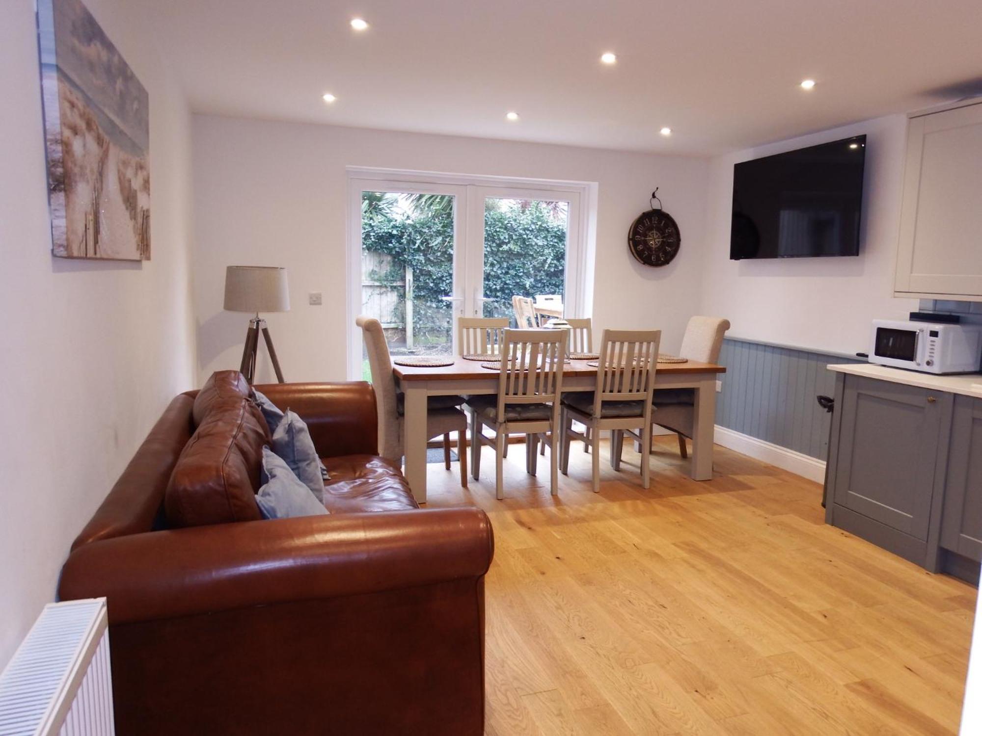 Newly Renovated 3 Bedroom Victorian Detached House Bournemouth Kültér fotó